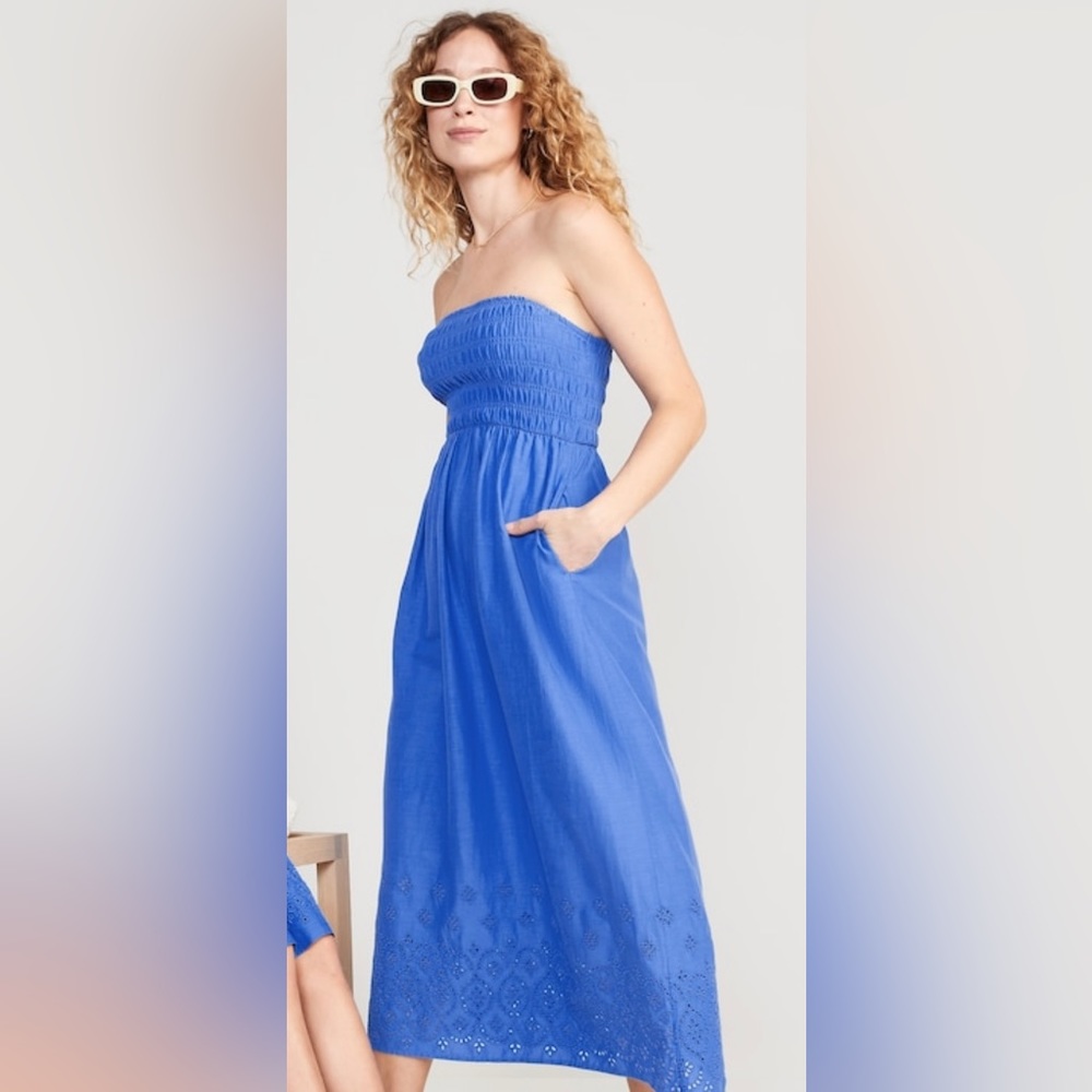 NWT Old Navy Fit and Flare Eyelet Embroidered Smocked Maxi Size Large